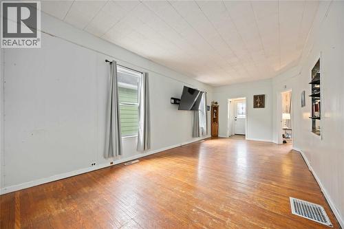 346 Brock Street South, Sarnia, ON - Indoor Photo Showing Other Room