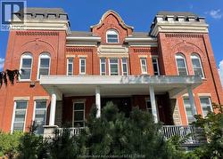 317 Queen STREET Unit# 302  Chatham, ON N7M 2H7