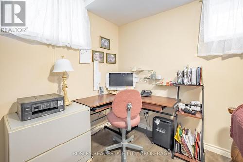 16 - 409 Niagara Street, St. Catharines (Carlton/Bunting), ON - Indoor Photo Showing Office