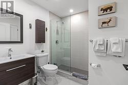 Semi-private ensuite - 