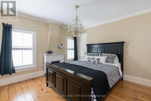 455 Nelson Avenue, Burlington, ON - Indoor Photo Showing Bedroom