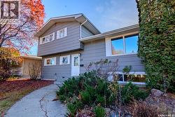 73 Red River ROAD  Saskatoon, SK S7K 1G2