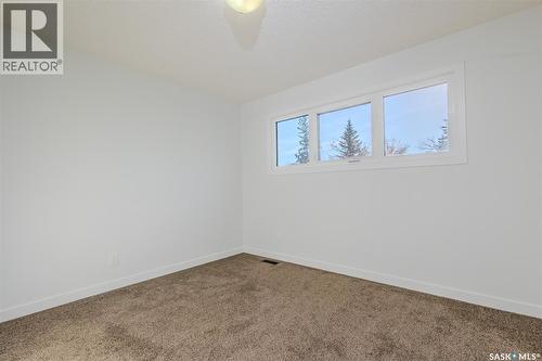 73 Red River Road, Saskatoon, SK - Indoor Photo Showing Other Room