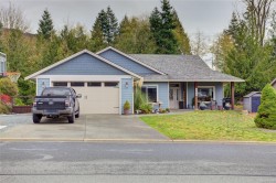501 Mountain View Dr  Lake Cowichan, BC V0R 2G1