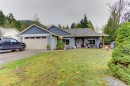 501 Mountain View Dr, Lake Cowichan, BC 