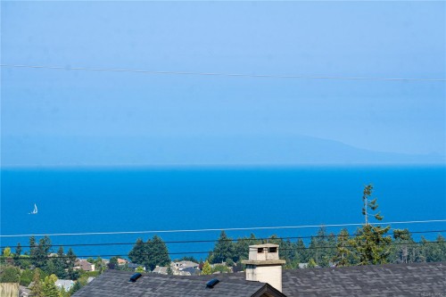 5013 Laguna Way, Nanaimo, BC 
