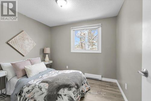Bedroom 2 - 152 - 1330 Jalna Boulevard, London South (South X), ON - Indoor Photo Showing Bedroom