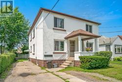51 LYONS AVENUE  Welland (Lincoln/Crowland), ON L3B 1L8