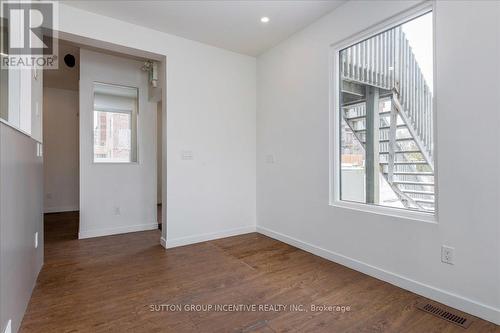 Main Floor 7 - 18 Worsley Street, Barrie, ON 