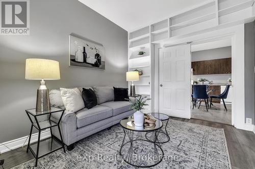 174 William Street, Brantford, ON - Indoor Photo Showing Living Room