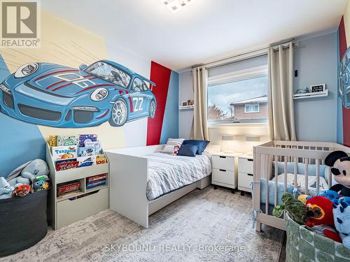 3878 Midhurst Lane, Mississauga, ON - Indoor Photo Showing Bedroom