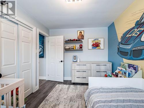 3878 Midhurst Lane, Mississauga, ON - Indoor Photo Showing Bedroom