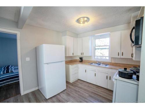 996-998 Riverside Dr, Bathurst, NB 