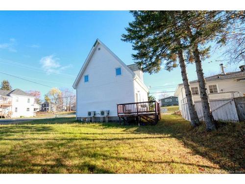 1030 Riverside Dr, Bathurst, NB 