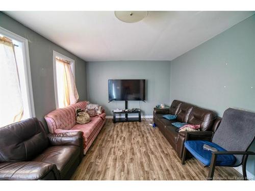 1030 Riverside Dr, Bathurst, NB 