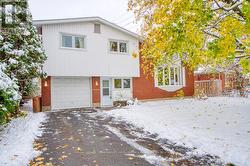 2550 IRIS STREET  Ottawa, ON K2C 1E1