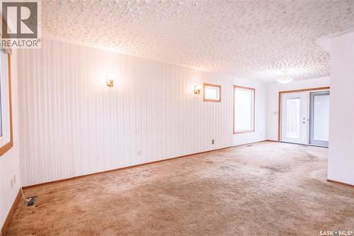 31 Trifunov Crescent, Regina, SK - Indoor Photo Showing Other Room