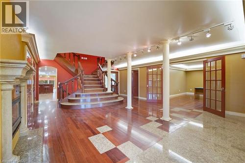 4850 Hillside Drive, Beamsville, ON - Indoor Photo Showing Other Room