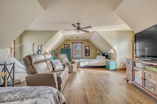 Chambre à coucher - 7 Av. Du Rocher, Lac-Delage, QC - Indoor