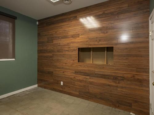 561 Tenth Ave., Thunder Bay, ON 