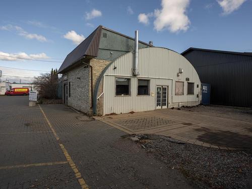 561 Tenth Ave., Thunder Bay, ON 