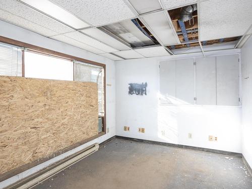 561 Tenth Ave., Thunder Bay, ON 