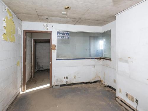 561 Tenth Ave., Thunder Bay, ON 