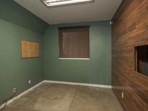 561 Tenth Ave., Thunder Bay, ON 