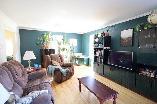 Salon - 985 Rue Adélard, Saint-Pascal, QC - Indoor Photo Showing Living Room