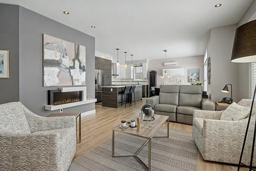 Salon - 101-466 Rue Jean-Talon, Saint-Jean-Sur-Richelieu, QC - Indoor Photo Showing Living Room