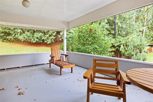 5621 Hammond Bay Rd, Nanaimo, BC 