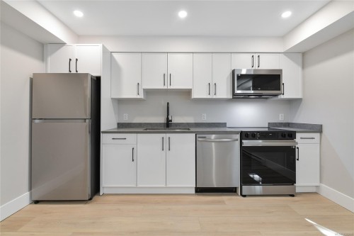 6983 Hagan Rd, Central Saanich, BC 