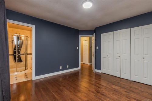 6027 Marie Pl, Nanaimo, BC 