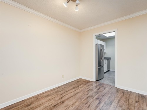 403-420 Parry St, Victoria, BC - Indoor Photo Showing Other Room