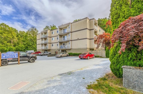 407-1187 Seafield Cres  Nanaimo, BC V9V 1J9
