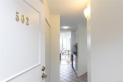 502-620 Toronto St  Victoria, BC V8V 1P7