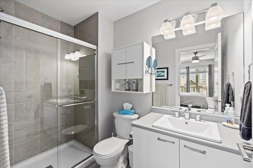 40-13098 Shoreline Way, Lake Country, BC - Indoor Photo Showing Bathroom