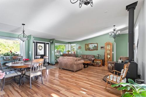 409 33Rd Avenue, Erickson, BC - Indoor