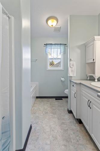 409 33Rd Avenue, Erickson, BC - Indoor