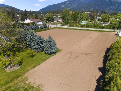 409 33Rd Avenue, Erickson, BC - Outdoor With View