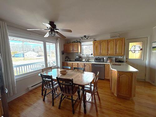 Cuisine - 278 Boul. Perron O., Caplan, QC - Indoor Photo Showing Other Room