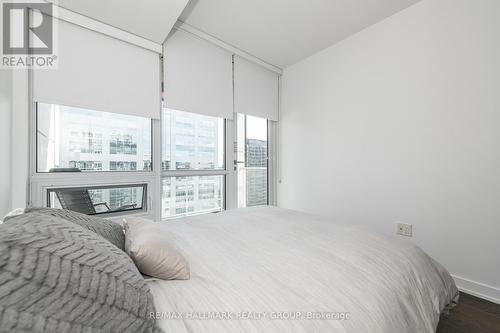1806 - 199 Slater Street, Ottawa, ON - Indoor Photo Showing Bedroom