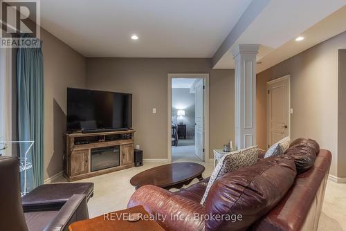 3 - 31 Sawmill Road, St. Catharines (Grapeview), ON - Indoor Photo Showing Living Room