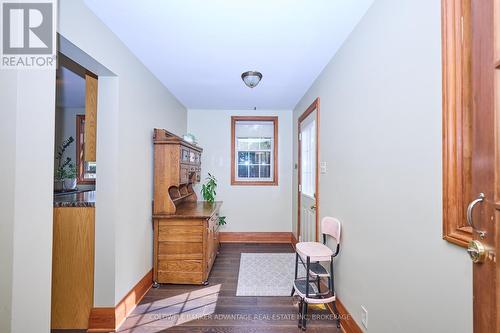 4698 Sandy Cove Drive, Lincoln (Lincoln Lake), ON - Indoor Photo Showing Other Room