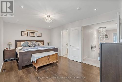 8 Keewaydin Street, Hamilton, ON - Indoor Photo Showing Bedroom