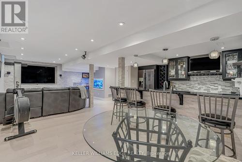 8 Keewaydin Street, Hamilton, ON - Indoor