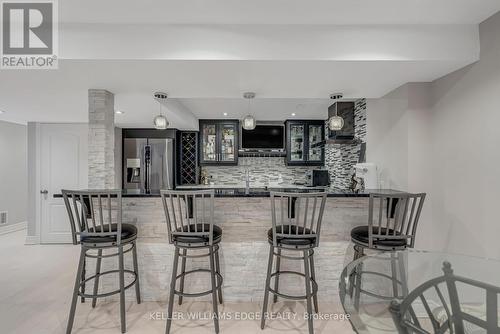 8 Keewaydin Street, Hamilton, ON - Indoor Photo Showing Kitchen With Upgraded Kitchen