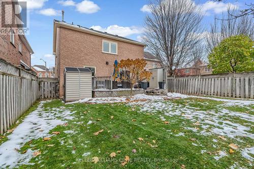 8 Keewaydin Street, Hamilton, ON - Outdoor