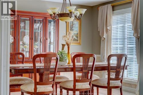 492 Old Tecumseh, Lakeshore, ON - Indoor Photo Showing Dining Room
