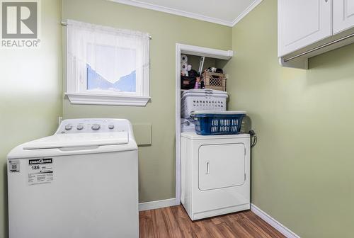 16 Halls Road, St. John'S, NL - Indoor Photo Showing Laundry Room